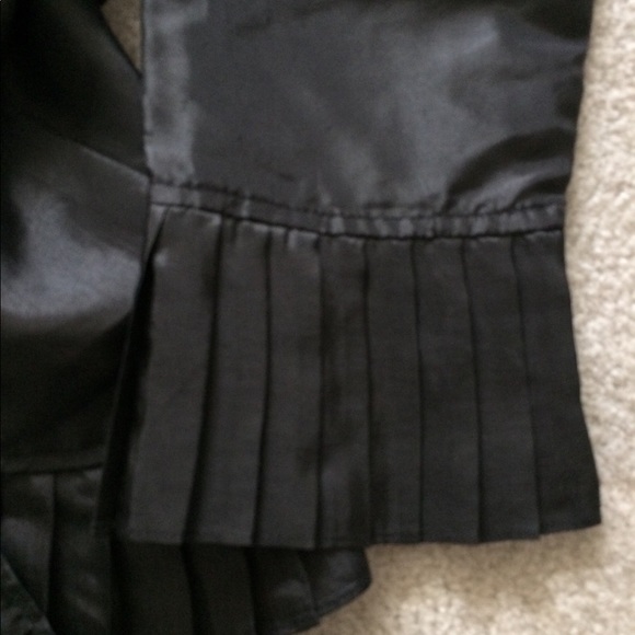 General Apparel Black Top - Picture 4 of 5